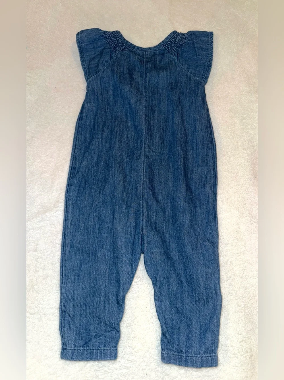 Old Navy baby, lot of 3 girls outfits, size 6-12 mos
